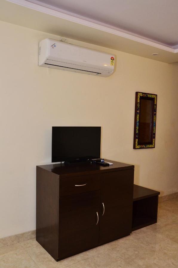 Raj Regency Hotel Jaipur Buitenkant foto