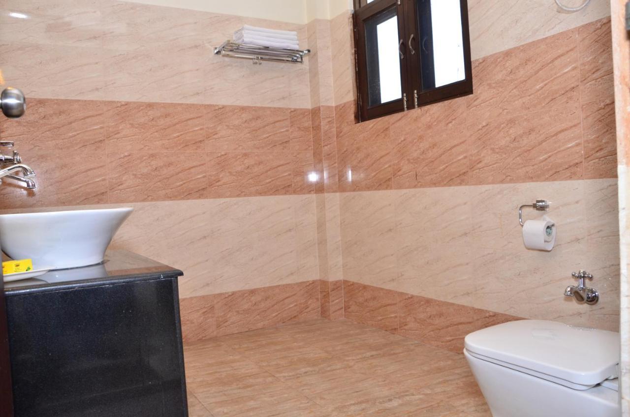 Raj Regency Hotel Jaipur Buitenkant foto