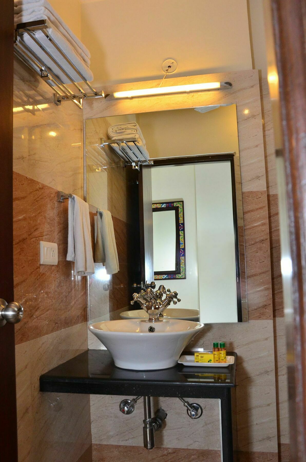 Raj Regency Hotel Jaipur Buitenkant foto